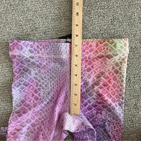 Terez Pink Python Hi-Shine Leggings Size XS - Picture 6 of 9